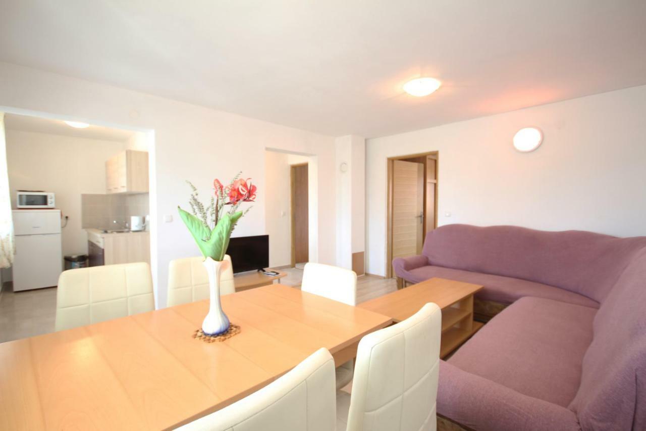 Apartmani Bradaric Pula Luaran gambar