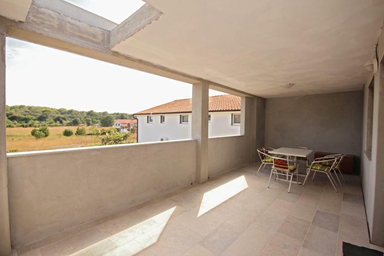 Apartmani Bradaric Pula Luaran gambar